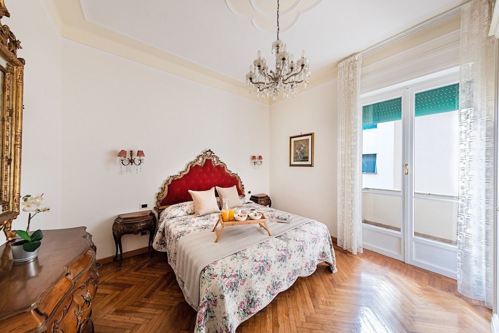 Apartment, Balcony