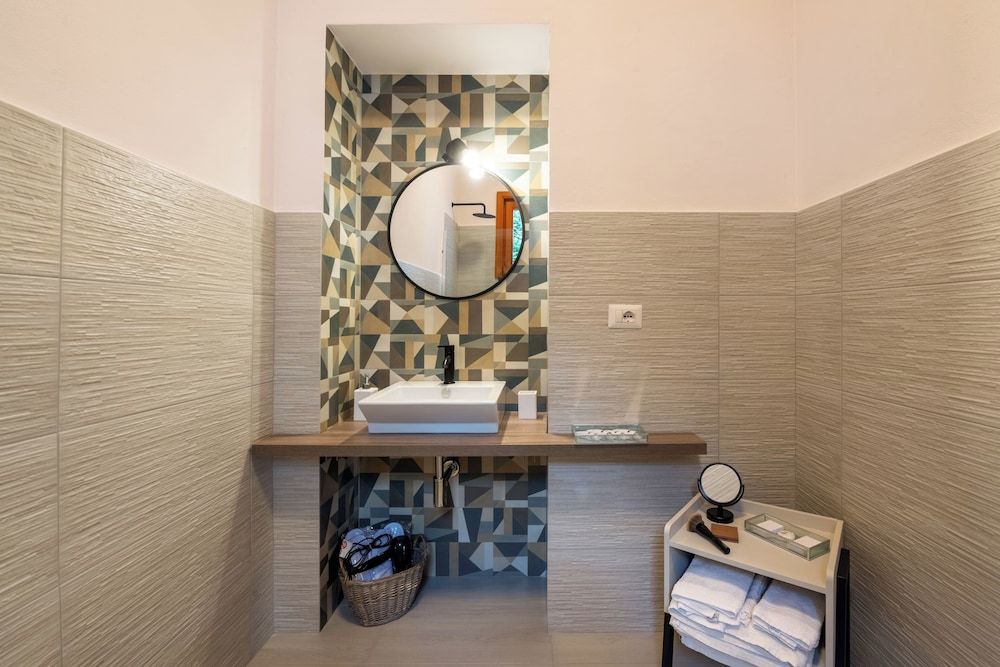 Gargiulo Suites Superior Suite, Garden View 13