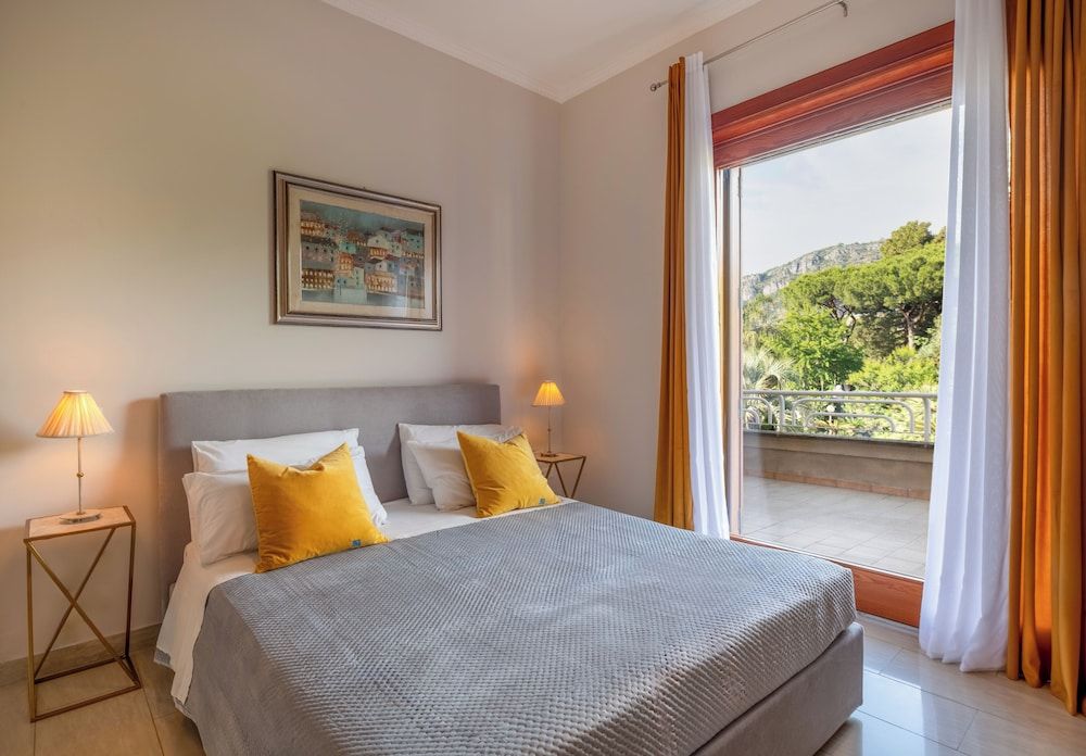 Gargiulo Suites Superior Suite, Garden View 9