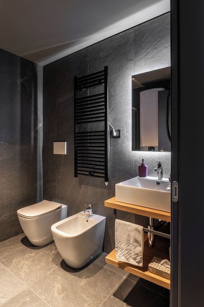 Levelup Classic Room, Terrace, City View 3