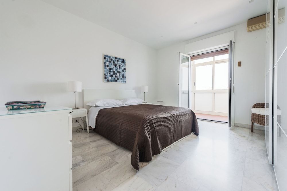 Apartment, Sea View