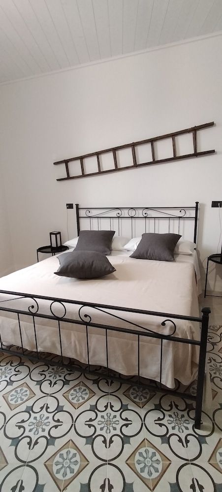 Le Scale di Pietra Family Quadruple Room, City View 2