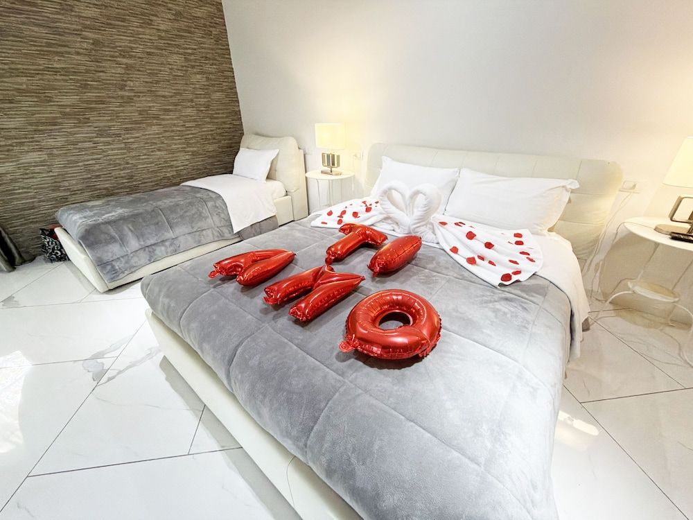 Villa Vitti's - Verona est Classic Suite, Balcony, River View 3