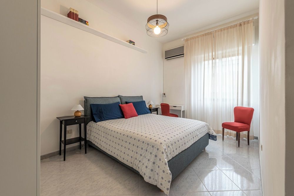 Apartment, Balcony