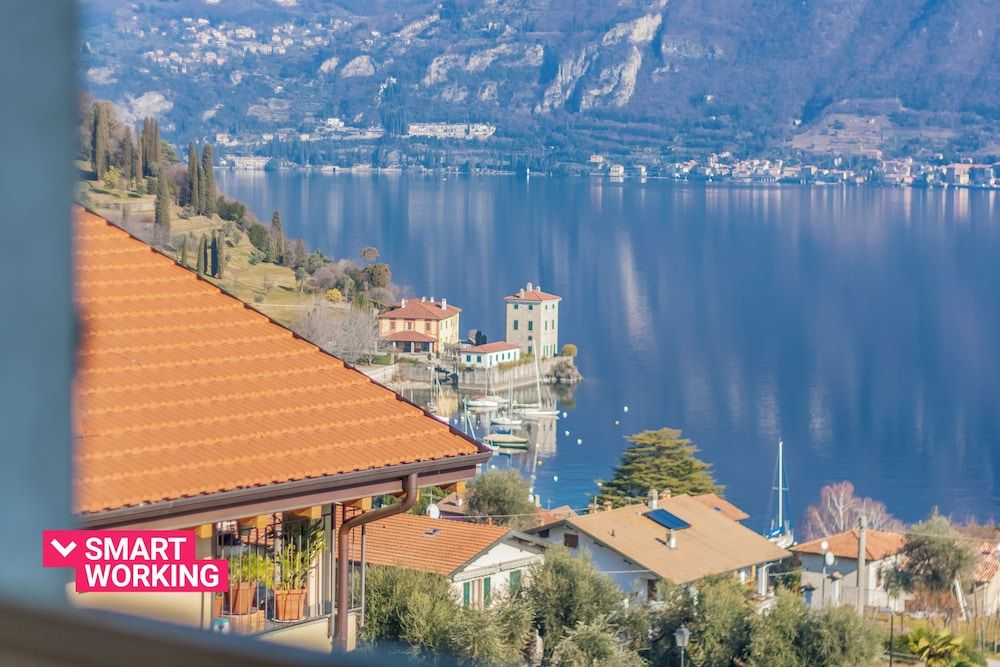 Apartment, Lake View