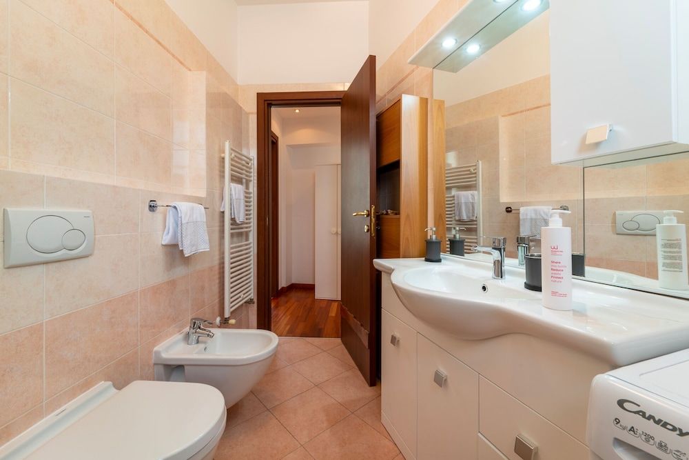 Green House Regatola by Wonderful Italy Apartment, Balcony, Lake View 15