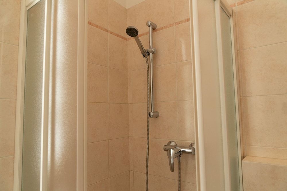 Green House Regatola by Wonderful Italy Apartment, Balcony, Lake View 16