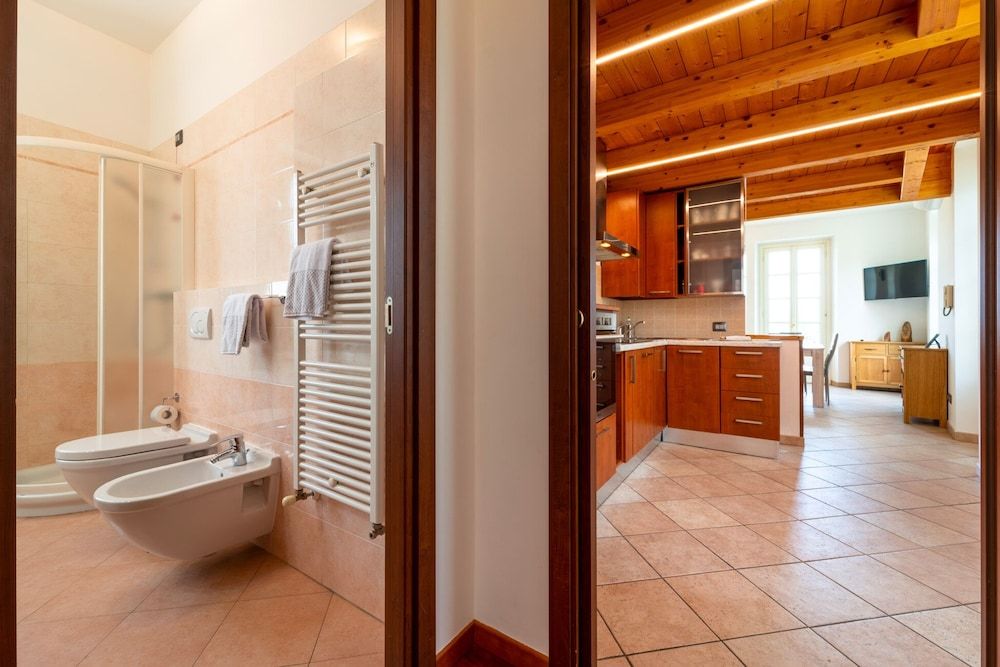 Green House Regatola by Wonderful Italy Apartment, Balcony, Lake View 13