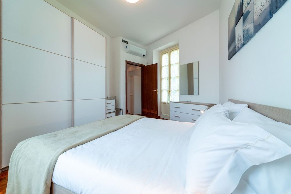 Green House Regatola by Wonderful Italy Apartment, Balcony, Lake View 5