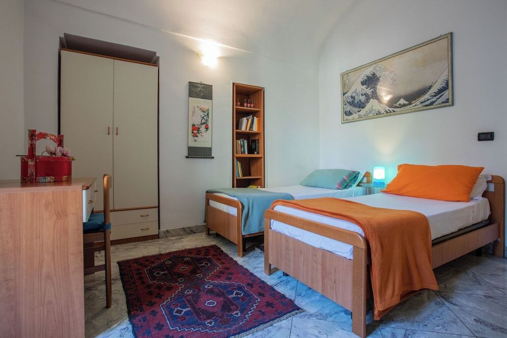 Apartment, Balcony