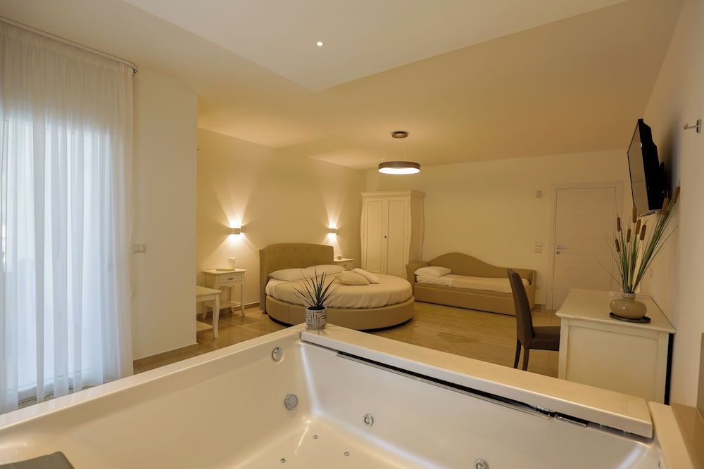 Dimore Relais - Suite Garden Breakfast Suite, Garden View 6