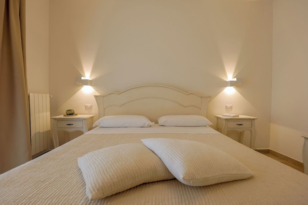 Dimore Relais - Suite Garden Breakfast Classic Double Room, Garden View 2