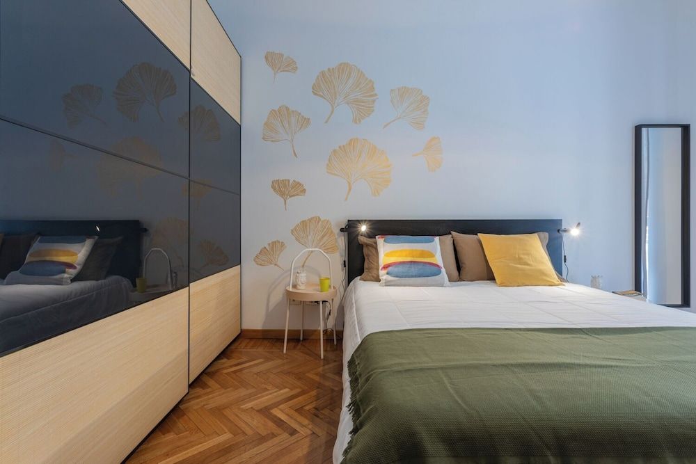 Apartment, Balcony