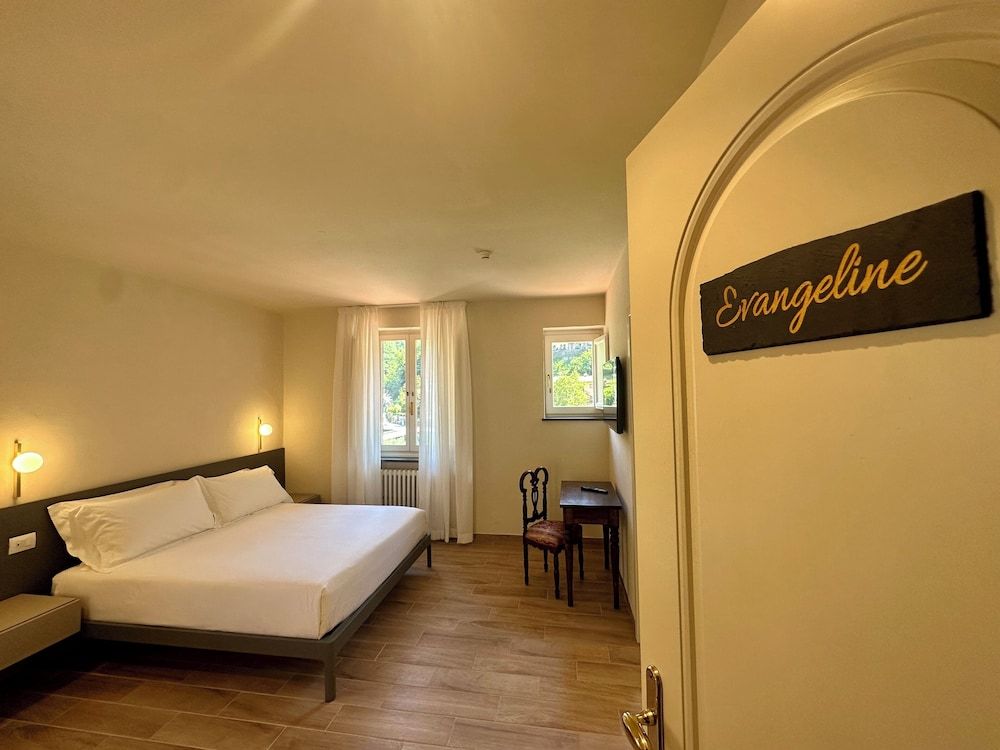 La Ninfa Hotel Junior Suite, River View, Tower