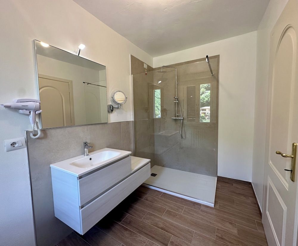 La Ninfa Hotel Junior Suite, River View, Tower 4