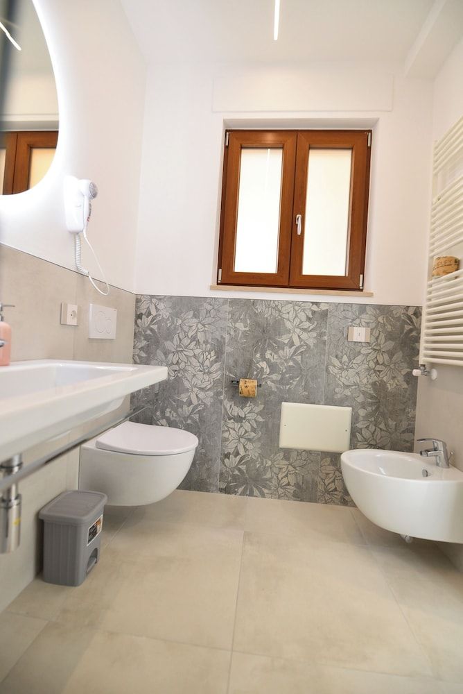 CASA EMMA Superior Double Room, 1 Bedroom, Balcony, Hill View 9