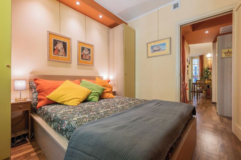 Apartment, Balcony