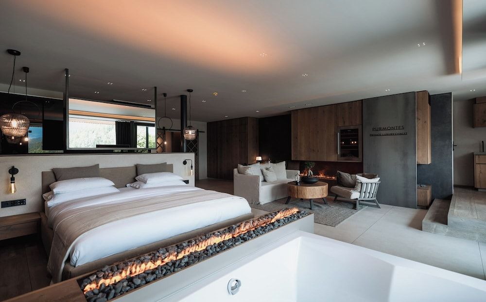 Chalet Purmontes Superior Double Room, Private Pool, Valley View 2