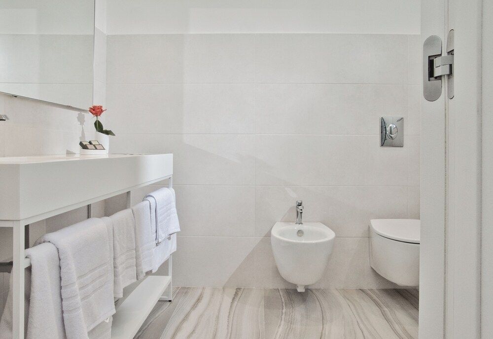 Luma Relais de Charme Deluxe Double or Twin Room 8