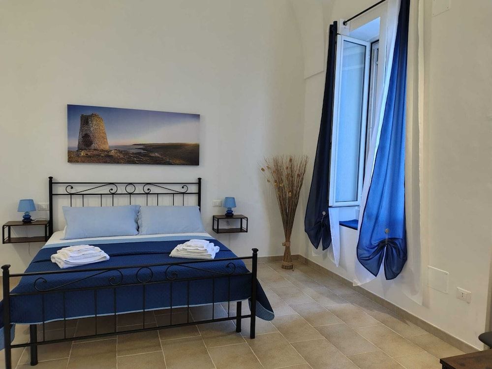 Classic Double or Twin Room, Private Bathroom