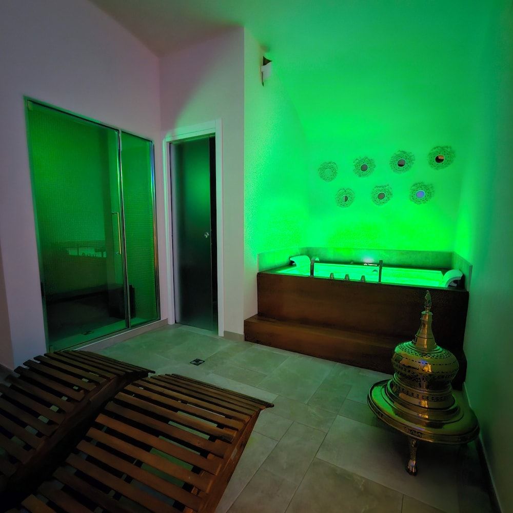 Volpe e Uva Winesuites & Spa Luxury Studio Suite 5