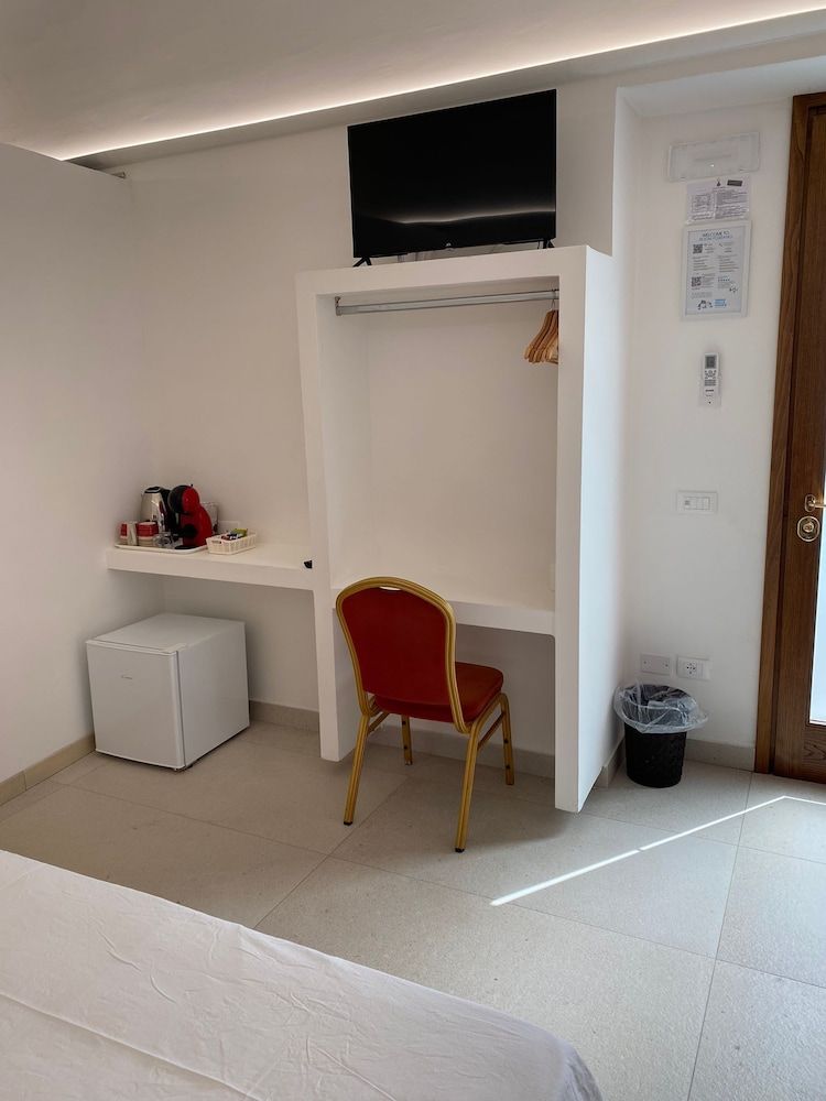 Torre Delle Grazie Sorrento Suite Comfort Triple Room, Multiple Beds, Private Bathroom, Mountain View 8