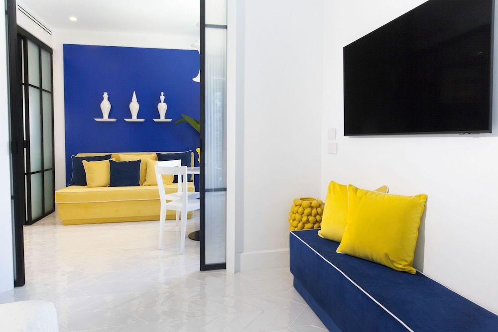 Casa Mama Lemon in Sorrento Apartment, Smoking 17