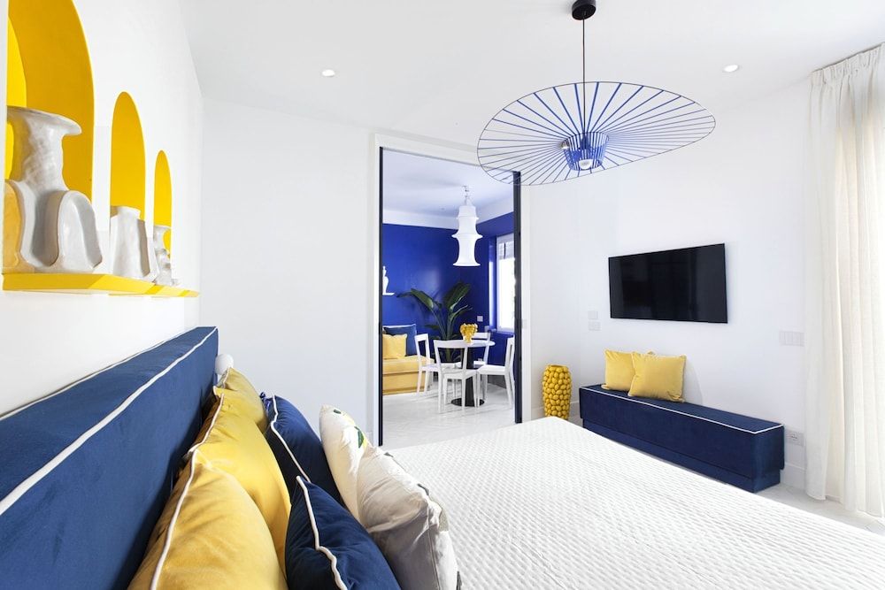 Casa Mama Lemon in Sorrento Apartment, Smoking 5