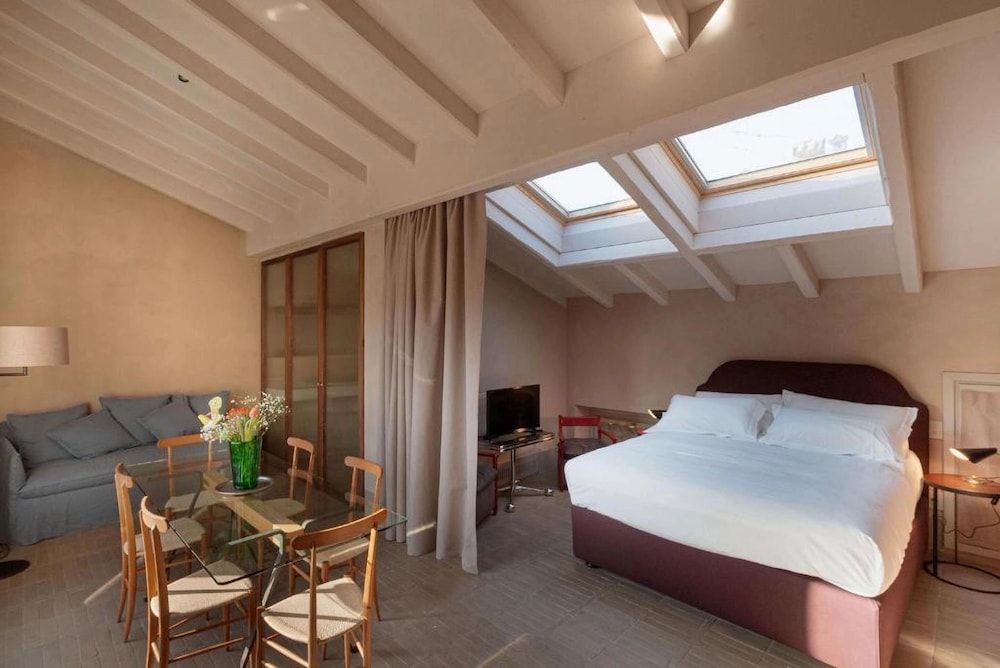 Luxury Suite, Private Bathroom, Pool View (Suite Roof Top)