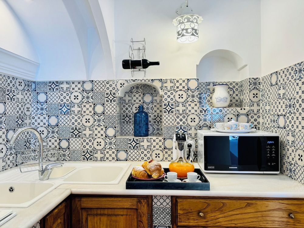 YourHome - La Casa di Chiara Deluxe Apartment, Sea View 8