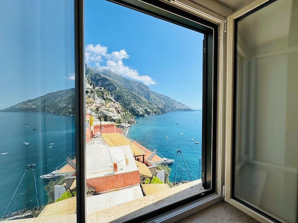 YourHome - La Casa di Chiara Deluxe Apartment, Sea View 5