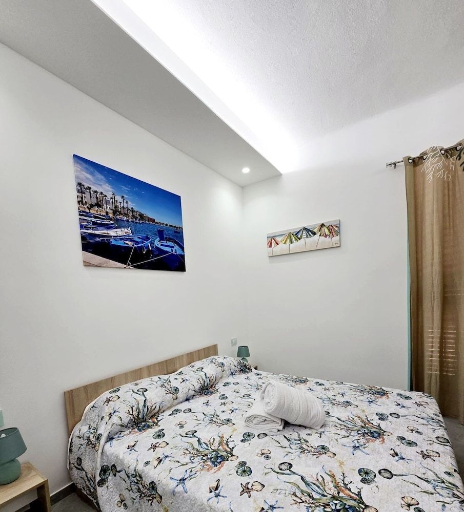 Aquamarina Rooms Deluxe Room, Partial Sea View