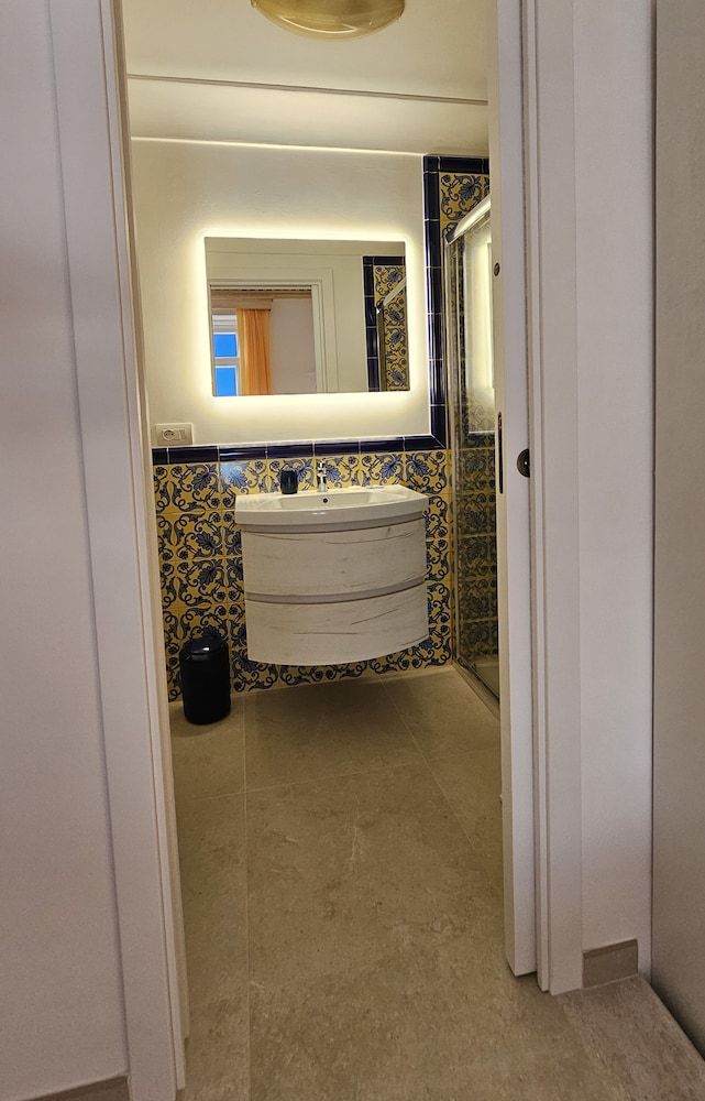 Galene - Beachfront in Costa d'Amalfi Comfort Room, Balcony, Sea View 10