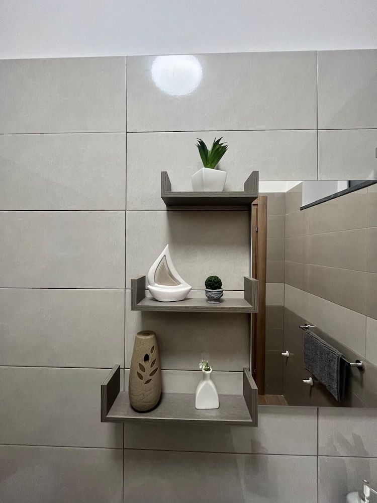 B&B Domus Joannina Comfort Double or Twin Room, Courtyard View 11