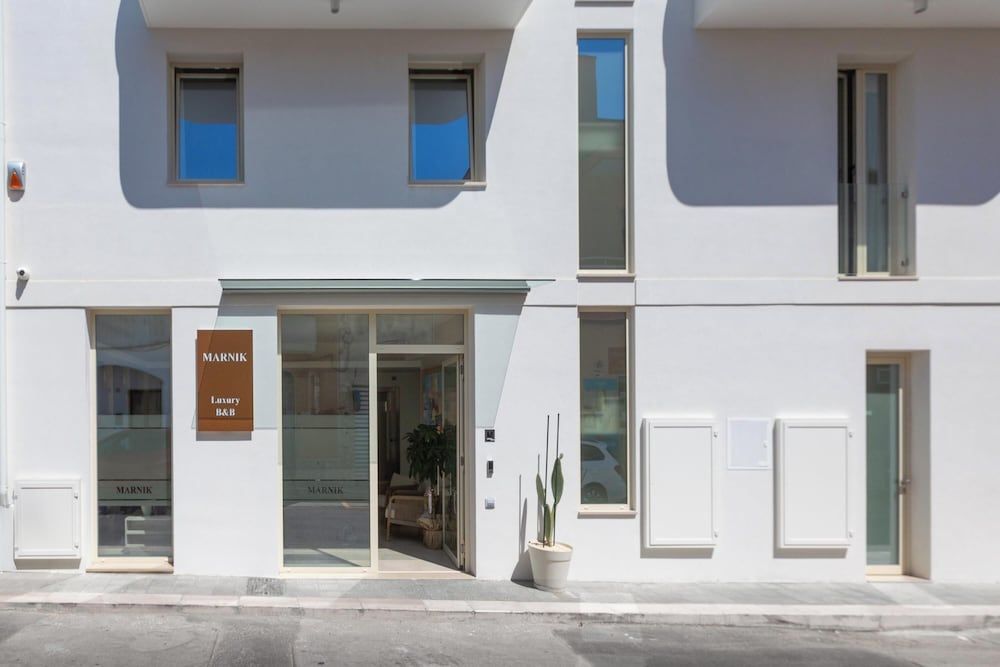 MARNIK LUXURY B&B