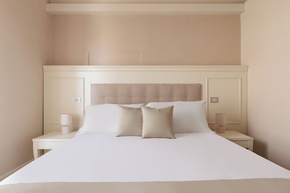 Panoramic Double Room, City View