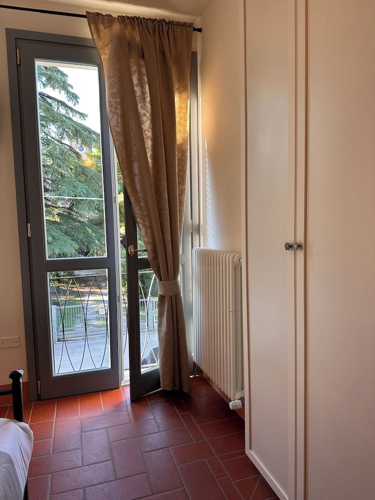 Casa Giulietta B&B Triple Room, 2 Bedrooms 7
