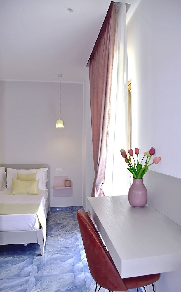 Maison Matie B&B Ercolano Superior Quadruple Room, City View 8