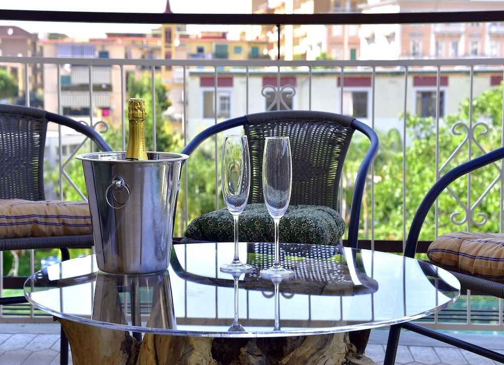 Maison Matie B&B Ercolano Deluxe Room, City View 3