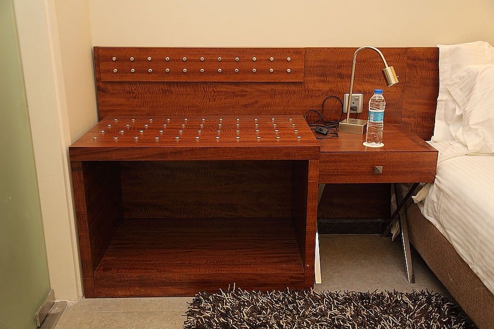 Hotel Diplomat Deluxe Room 6