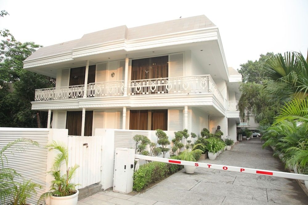 undefined Hotel Diplomat 10