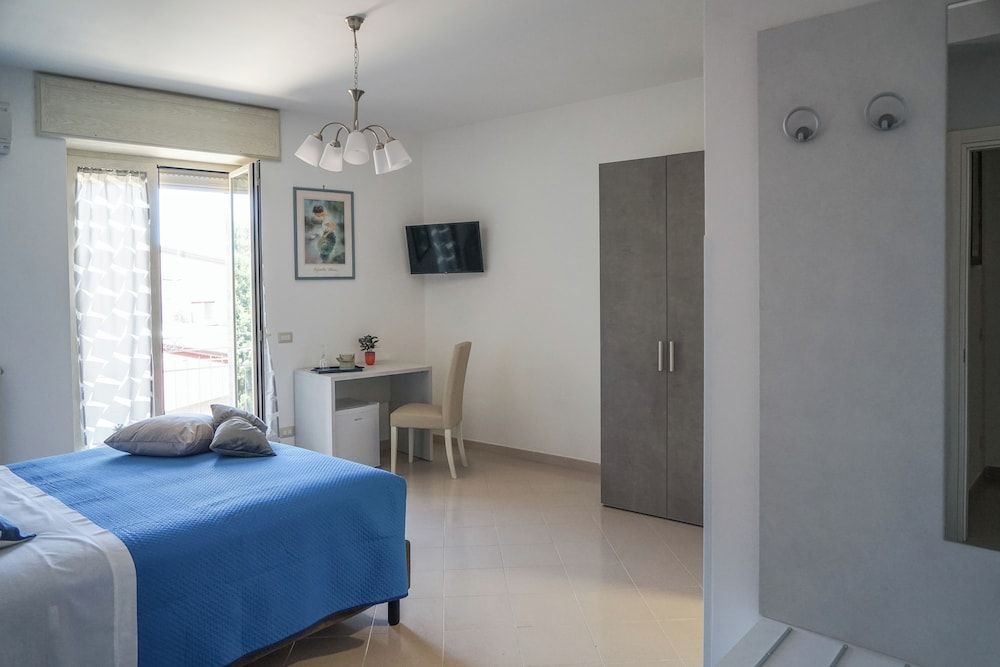 Room, 1 Bedroom, Balcony