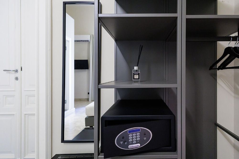 RV 2.0 Comfort Double or Twin Room, Balcony, City View 12