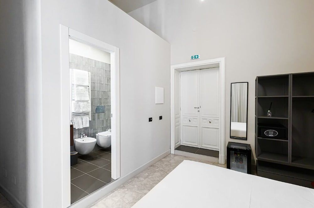 RV 2.0 Comfort Double or Twin Room, Balcony, City View 4