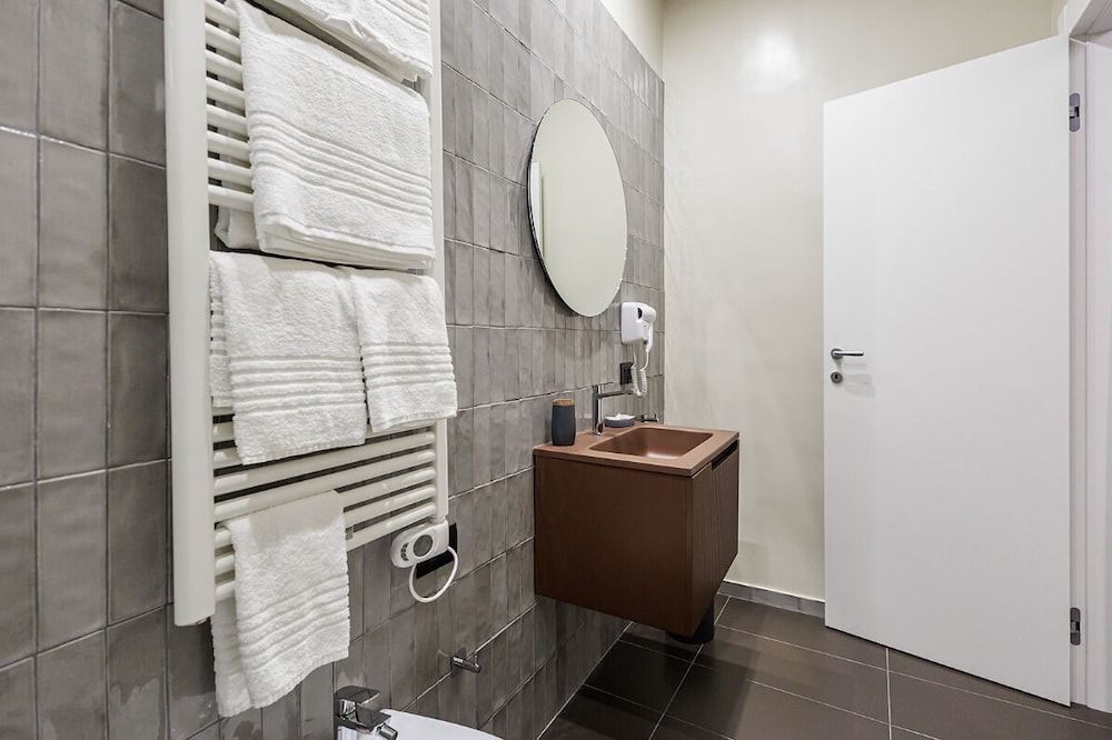 RV 2.0 Deluxe Double or Twin Room, Balcony, City View 5