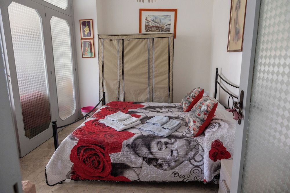 Il Ritrovo Degli Artisti Apartment, 1 Bedroom, Balcony 4