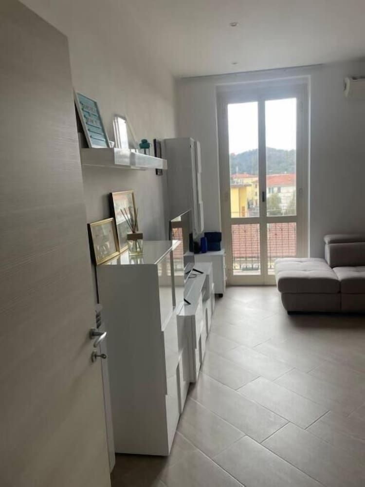 Casa Vacanza Le Cinque Terre Apartment, 2 Bedrooms, Smoking, Balcony 8