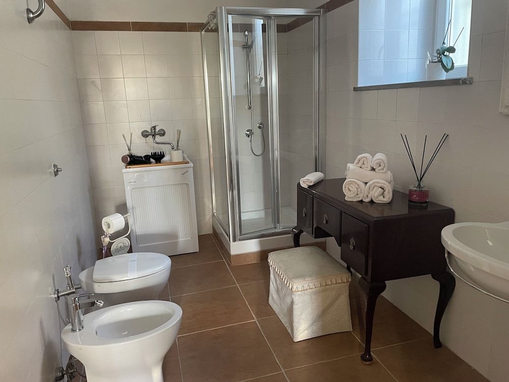 Palazzo Podestà Classic Room, Patio, Pool View 5