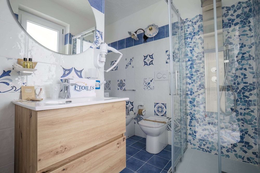 Etoiles Guest House Deluxe Apartment 9