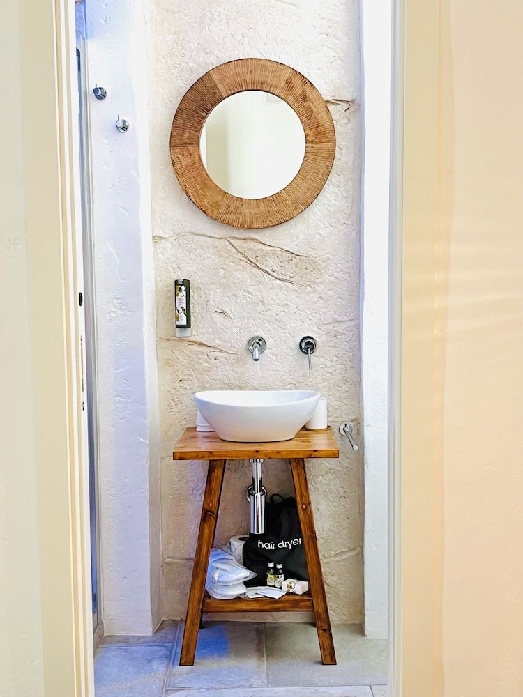 Palazzo CAVÌ Superior Room, Partial Sea View 2